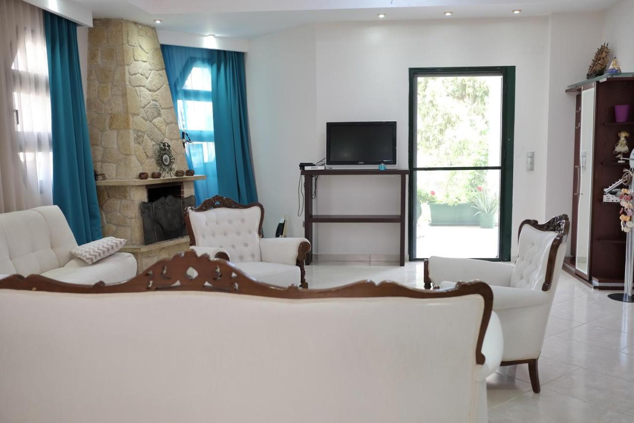 Irenes Apartment Kallithea  Exterior photo