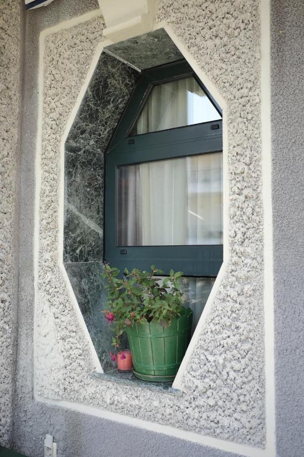 Irenes Apartment Kallithea  Exterior photo