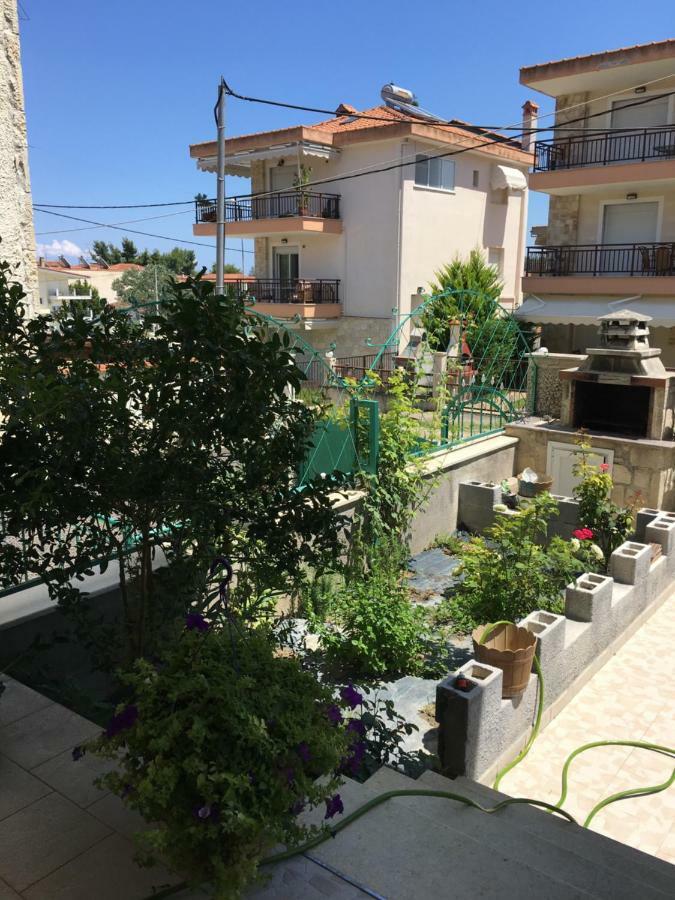 Irenes Apartment Kallithea  Exterior photo